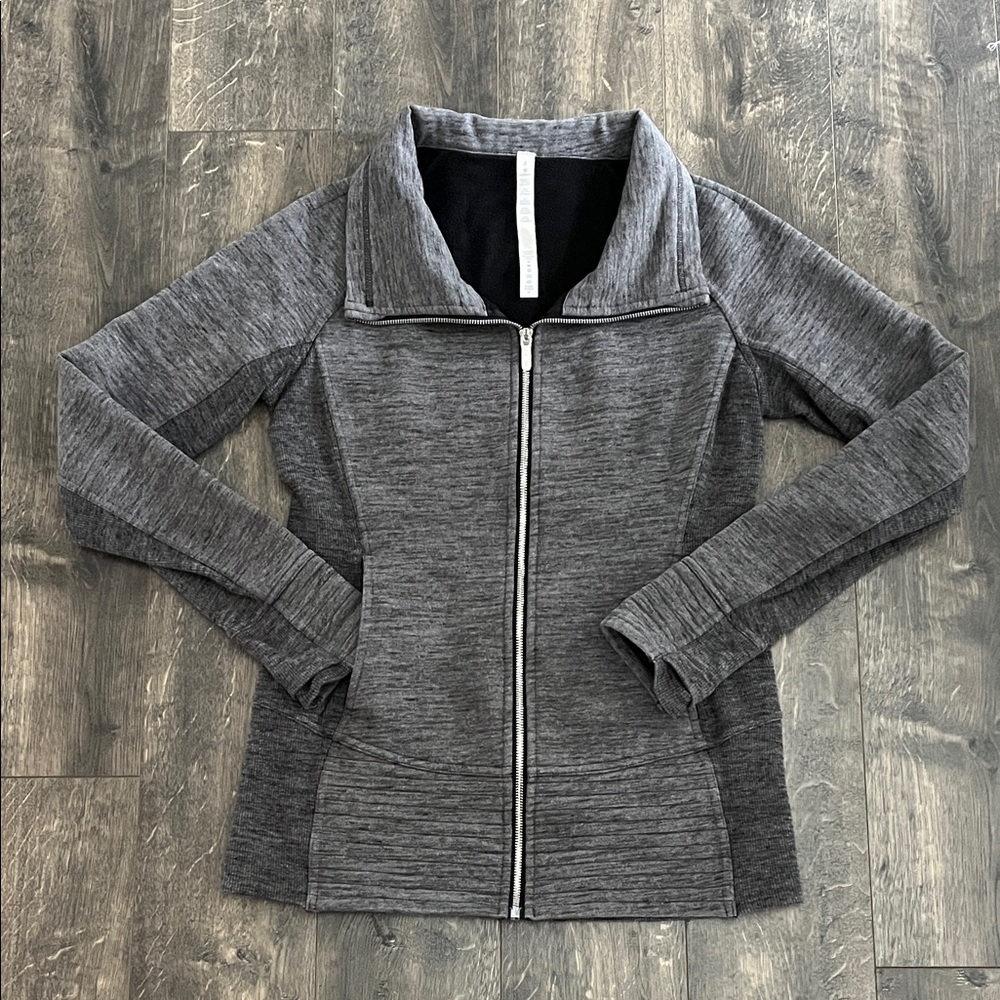 Lululemon Athletica Black and Gray Sweatshirt - 8